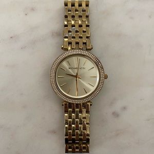 Michael kors gold watch